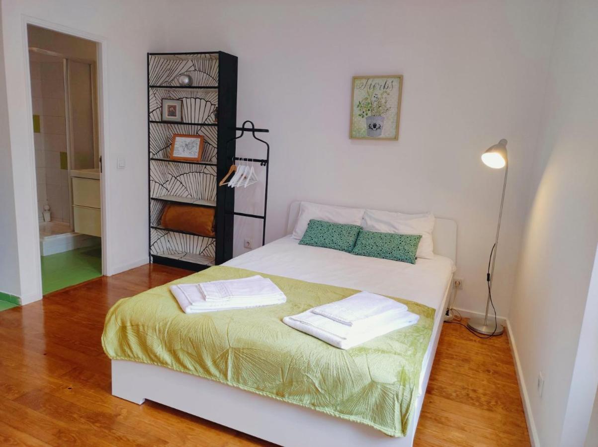 Eco Green Studio Apartment Lisboa Exteriör bild
